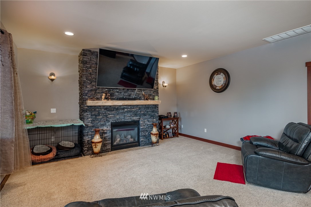 1032 Lyle Ridge Circle Oak Harbor, WA 98277 - Photo 14 of 39 Gallery Image 14