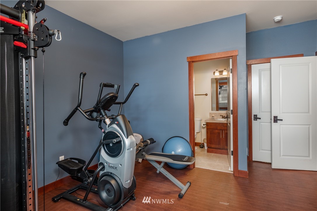 1032 Lyle Ridge Circle Oak Harbor, WA 98277 - Photo 17 of 39 Gallery Image 17