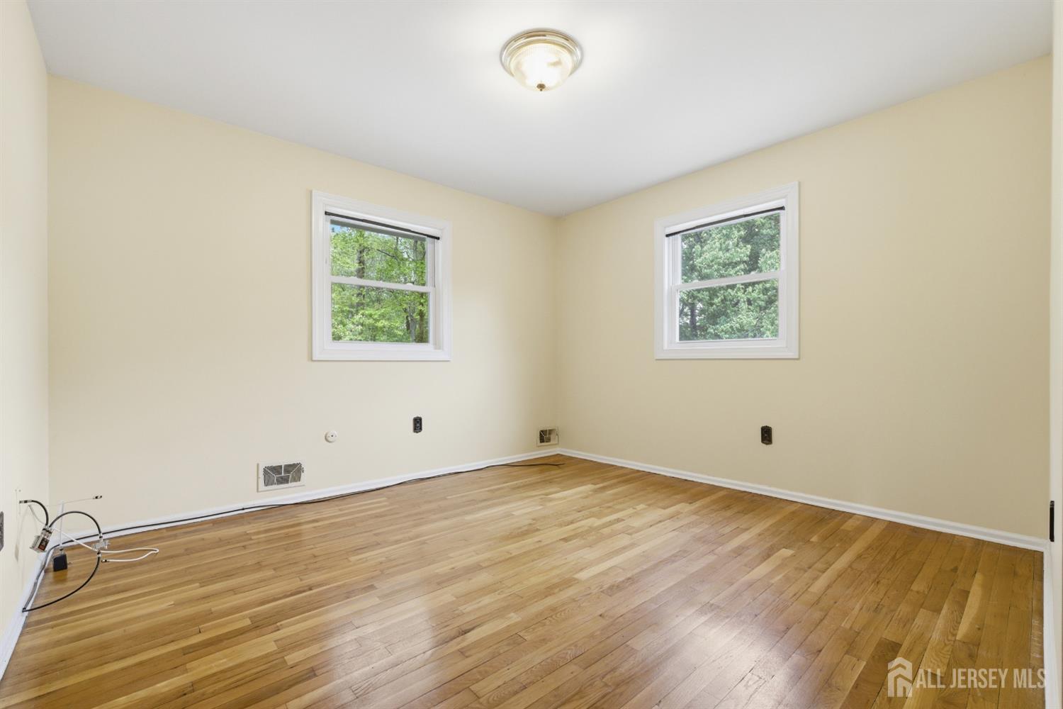7 Oakland Road Old Bridge, NJ 08857 - Photo 42 of 56