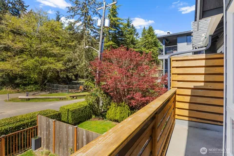 $845,000 | 4206 36th Avenue West, Seattle, WA 98199