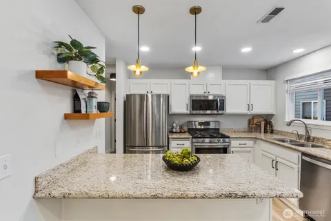 $845,000 | 4206 36th Avenue West, Seattle, WA 98199