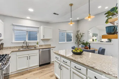 $845,000 | 4206 36th Avenue West, Seattle, WA 98199