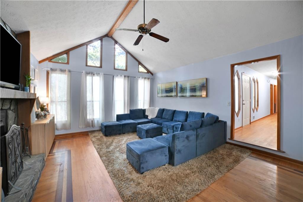 1081 Oak Road Southwest Lilburn, GA 30047 - Photo 6 of 26