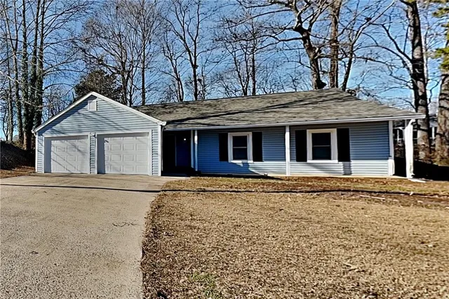 $2,000 | 229 Colemans Bluff Drive, Woodstock, GA 30188