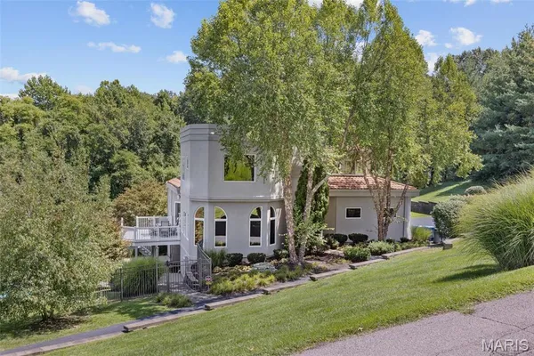 $1,175,000 | 169 Fick Farm Road, Chesterfield, MO 63005