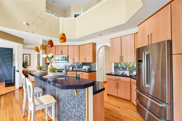 $1,175,000 | 169 Fick Farm Road, Chesterfield, MO 63005