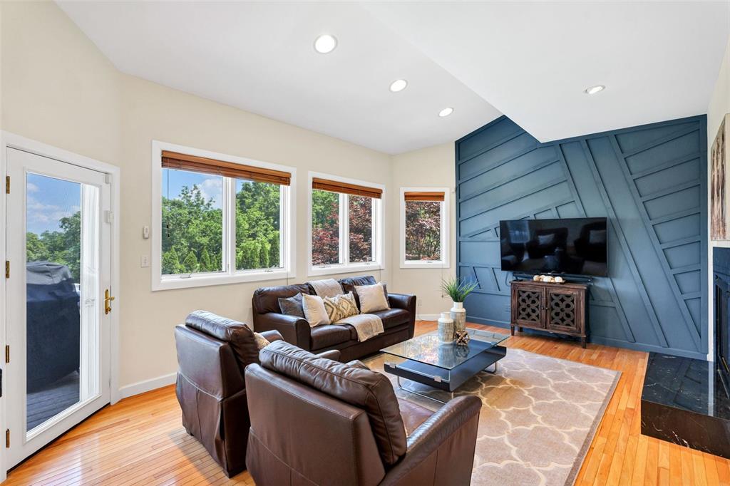 169 Fick Farm Road Chesterfield, MO 63005 - Photo 26 of 45