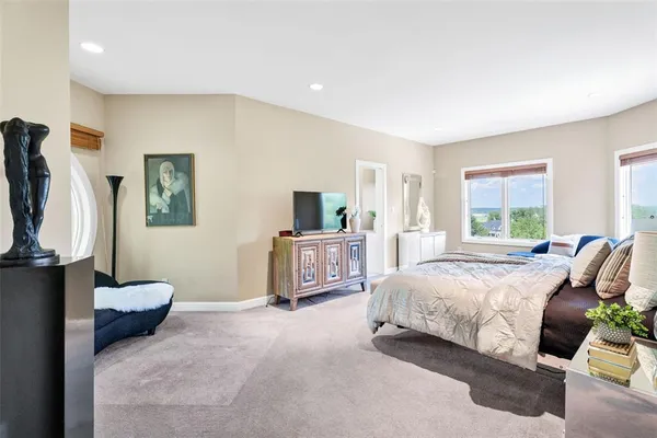 $1,175,000 | 169 Fick Farm Road, Chesterfield, MO 63005