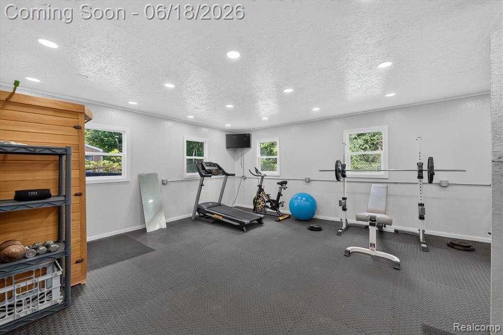 44850 Ecorse Road Belleville, MI 48111 - Photo 23 of 36