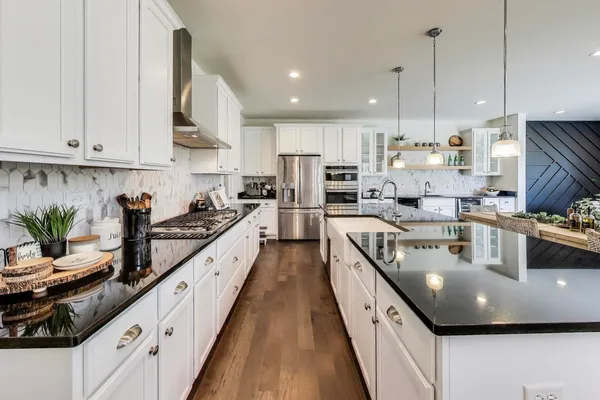 $865,000 | 27100 Timber Wood Court, Plainfield, IL 60585