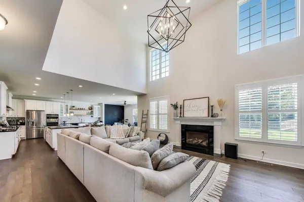$865,000 | 27100 Timber Wood Court, Plainfield, IL 60585