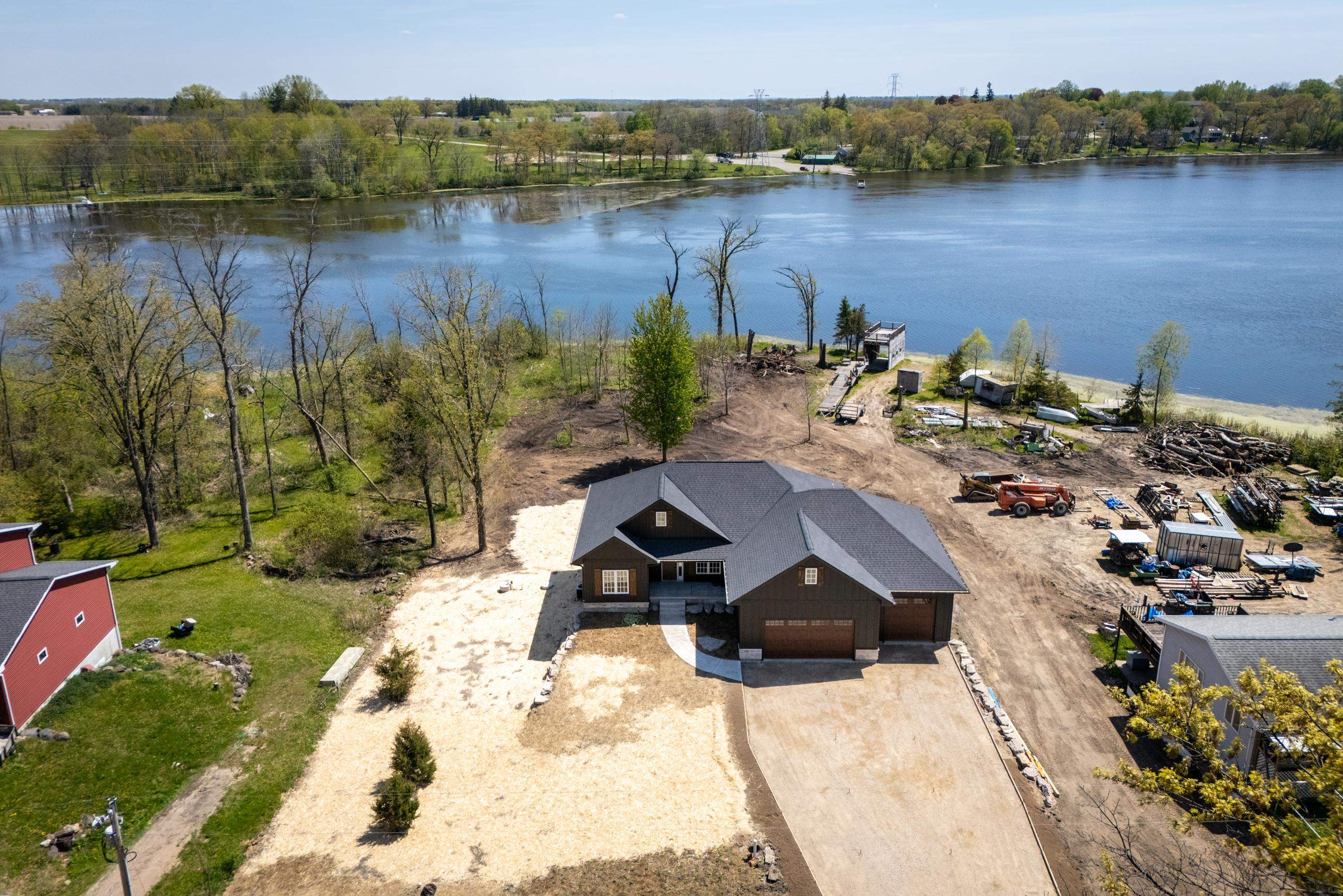 W647 Oak Shore Fall River, WI 53932 - Photo 42 of 74