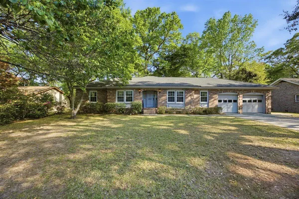 $429,000 | 1037 Yeamans Hall Road, Hanahan, SC 29410