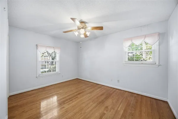 $429,000 | 1037 Yeamans Hall Road, Hanahan, SC 29410