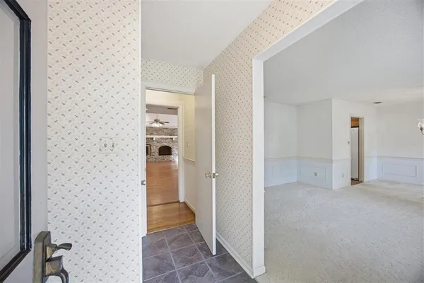 $429,000 | 1037 Yeamans Hall Road, Hanahan, SC 29410