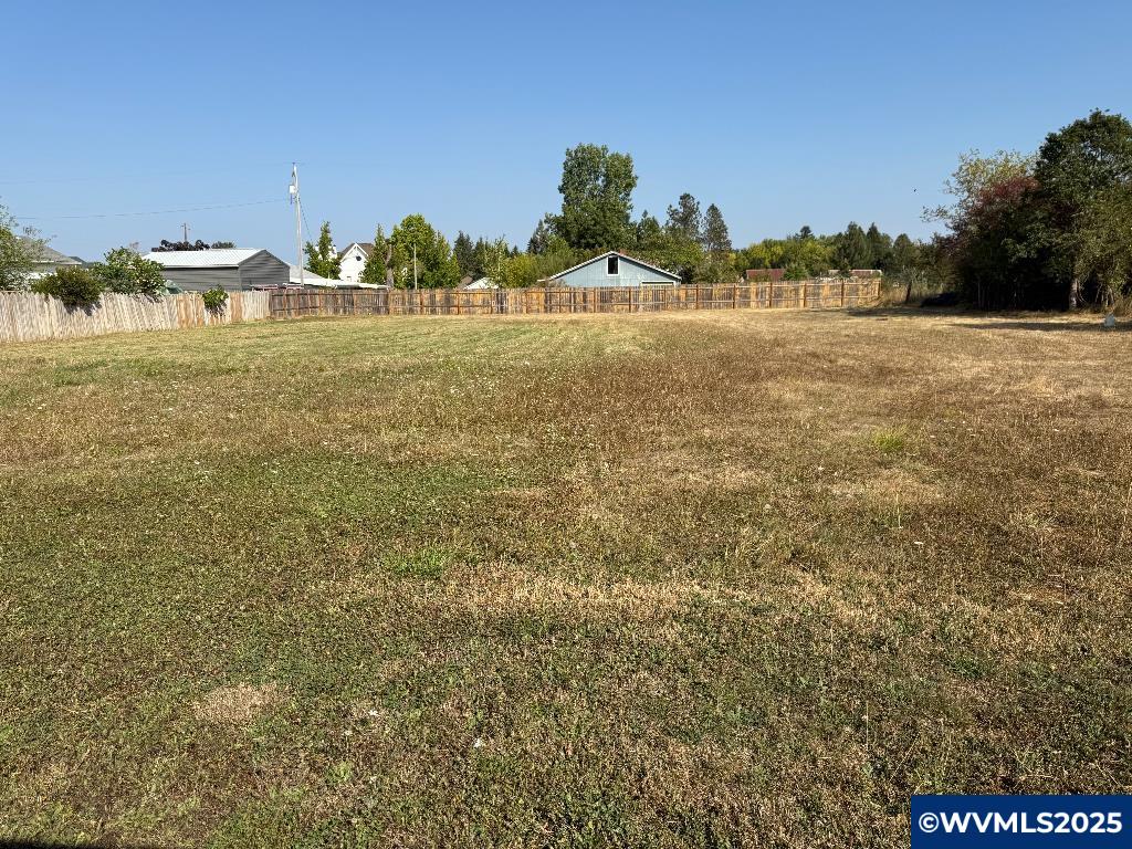 3 Orchard Street Monroe, OR 97456 - Photo 7 of 9