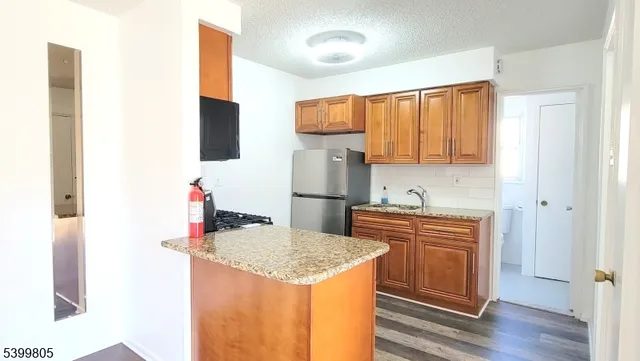 $1,860 | 17 Cuozzo Street, Belleville, NJ 07109