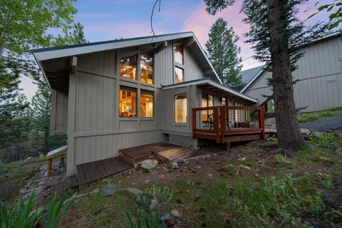 $815,000 | 12703 Stockholm Way, Truckee, CA 96161