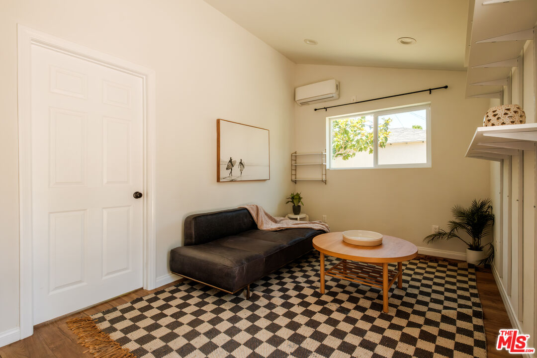 3739 Virginia Road Los Angeles, CA 90016 - Photo 48 of 72