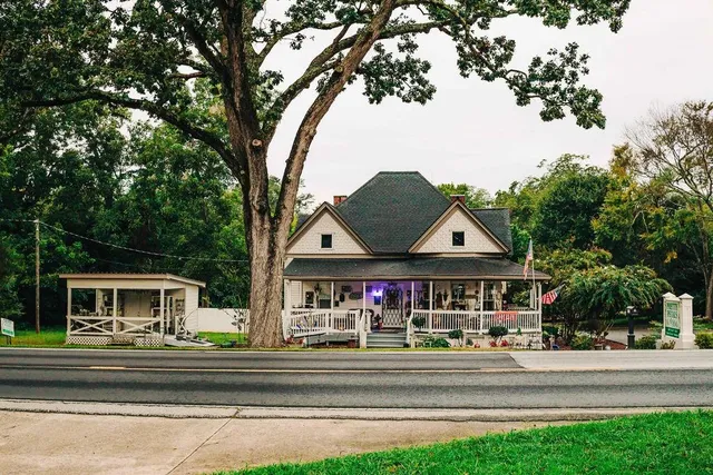 $636,079 | 368 Scarlet Rose Way, Hoschton, GA 30548