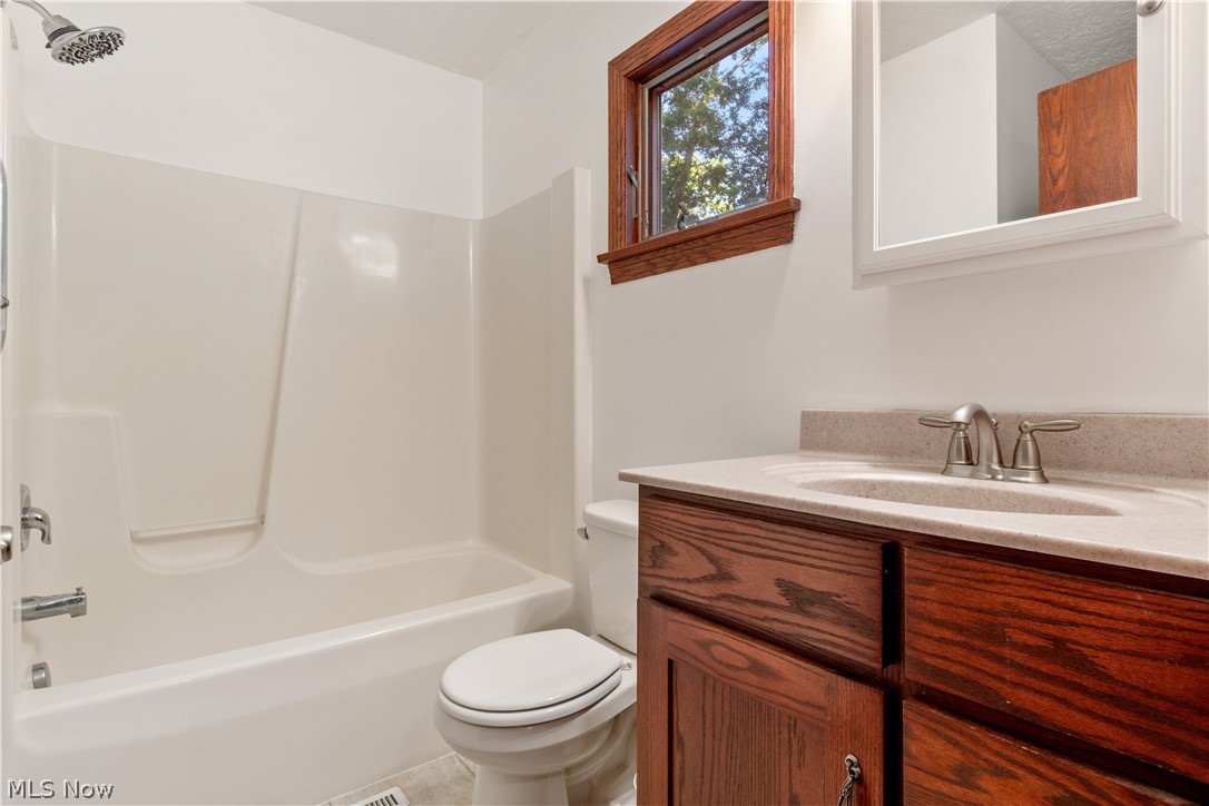 12388 Shondel Road Rittman, OH 44270 - Photo 13 of 19 Gallery Image 13