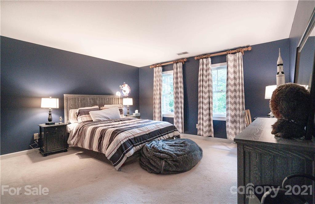 2829 Cross Country Road Charlotte, NC 28270 - Photo 22 of 36 Gallery Image 22