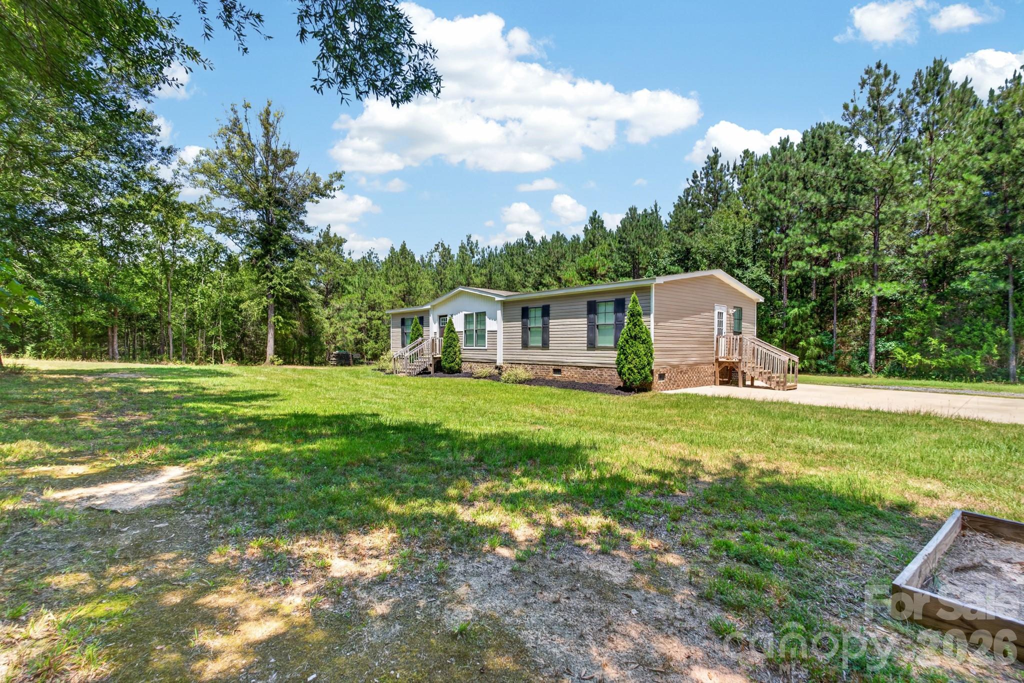 609 Edwards Road Fort Lawn, SC 29714 - Photo 36 of 42 Gallery Image 36