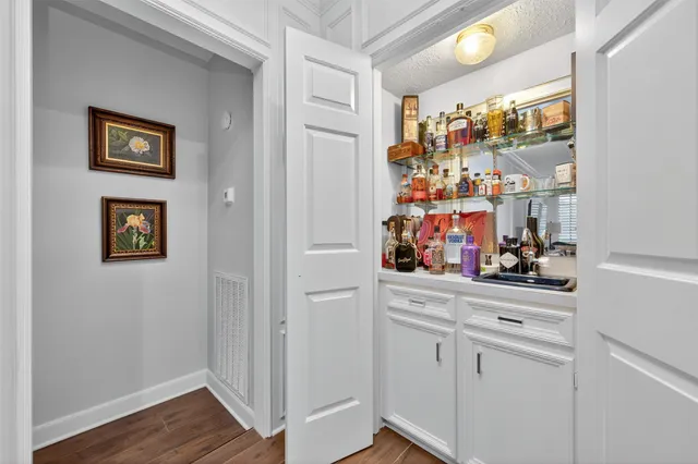 $534,000 | 5911 Springton Lane, Spring, TX 77379