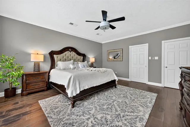 $534,000 | 5911 Springton Lane, Spring, TX 77379