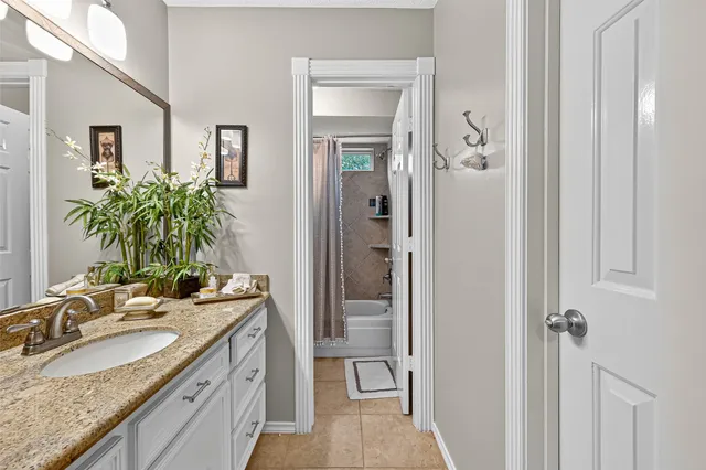 $534,000 | 5911 Springton Lane, Spring, TX 77379