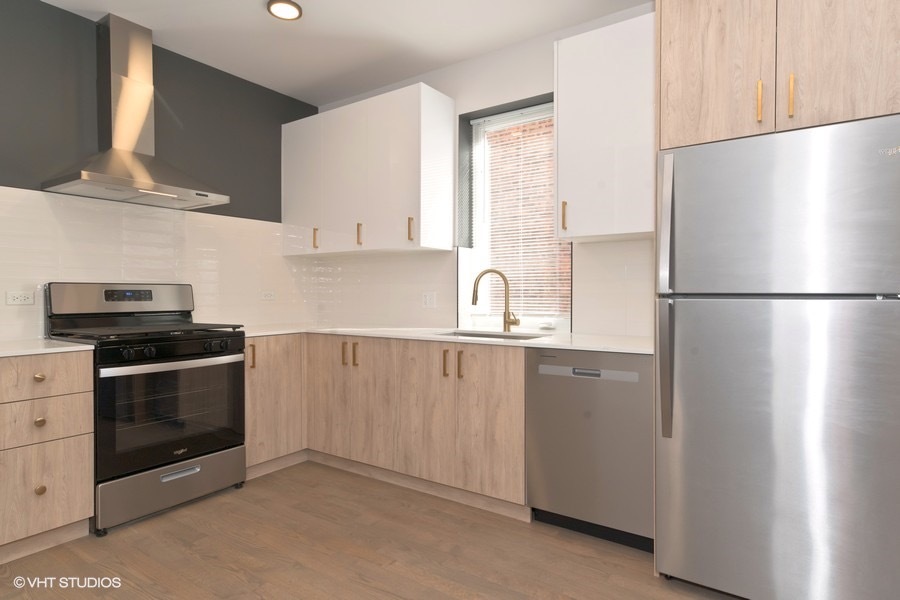 2620 West Rice Street, Unit 2R Chicago, IL 60622 - Photo 5 of 9 Gallery Image 5