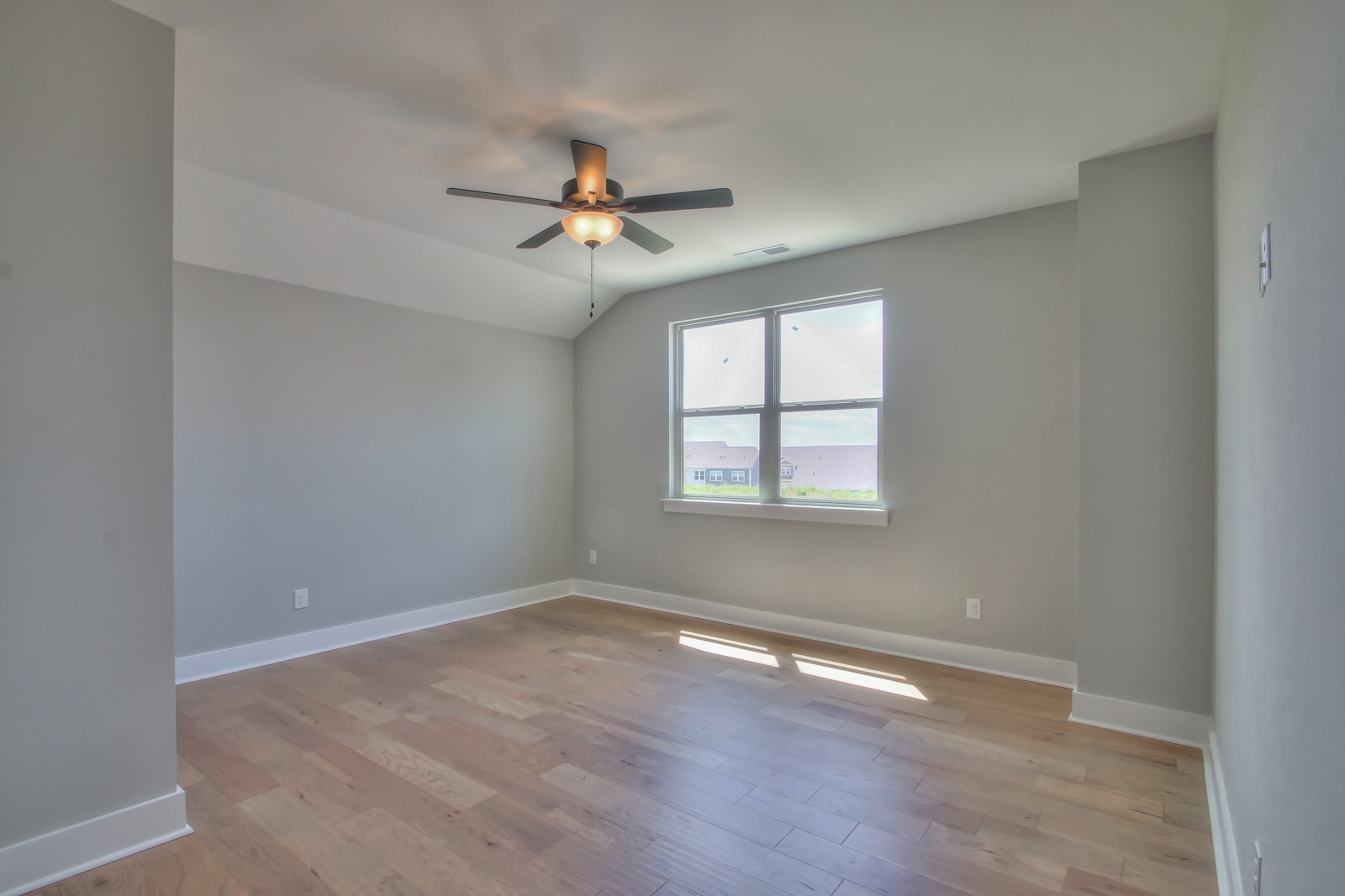 184 Phillips Bend Spring Hill Spring Hill, TN 37174 - Photo 25 of 39 an empty room with windows and fan