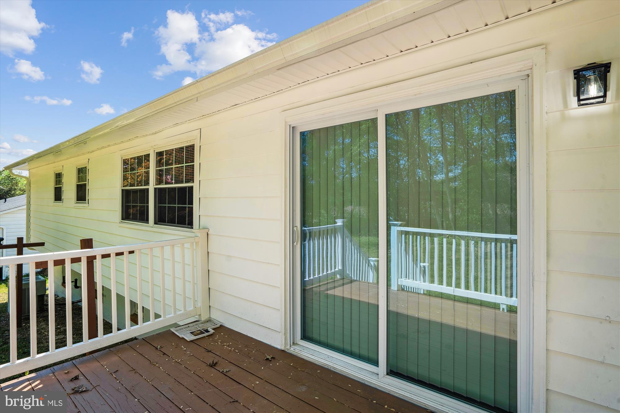 7920 Hart Road Fort Washington, MD 20744 - Photo 28 of 57 Deck