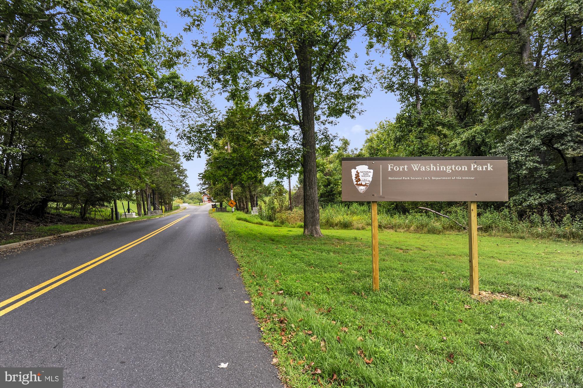 7920 Hart Road Fort Washington, MD 20744 - Photo 52 of 57 Fort Washington Park Sign