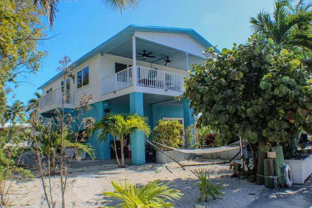 $1,139,000 | 305 50th St Ocean, Marathon, FL 33050