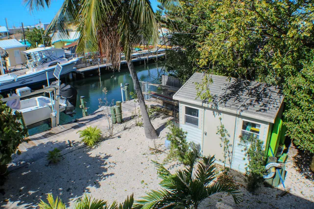 $1,139,000 | 305 50th St Ocean, Marathon, FL 33050