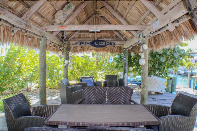 $1,139,000 | 305 50th St Ocean, Marathon, FL 33050