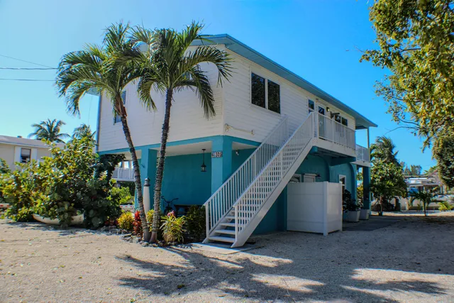 $1,139,000 | 305 50th St Ocean, Marathon, FL 33050