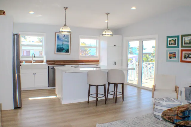 $1,139,000 | 305 50th St Ocean, Marathon, FL 33050