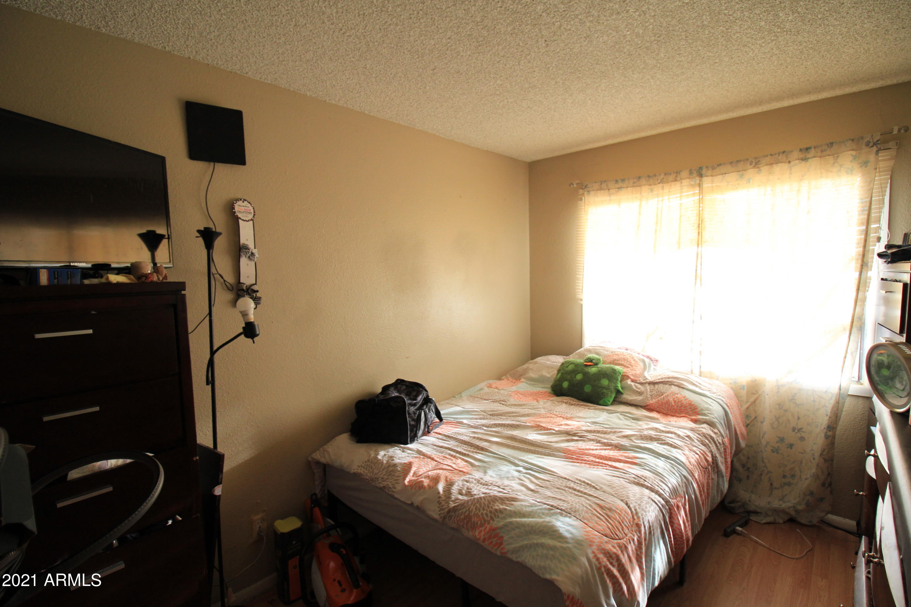 4040 West Palomino Road Phoenix, AZ 85019 - Photo 8 of 13 Bedroom 1