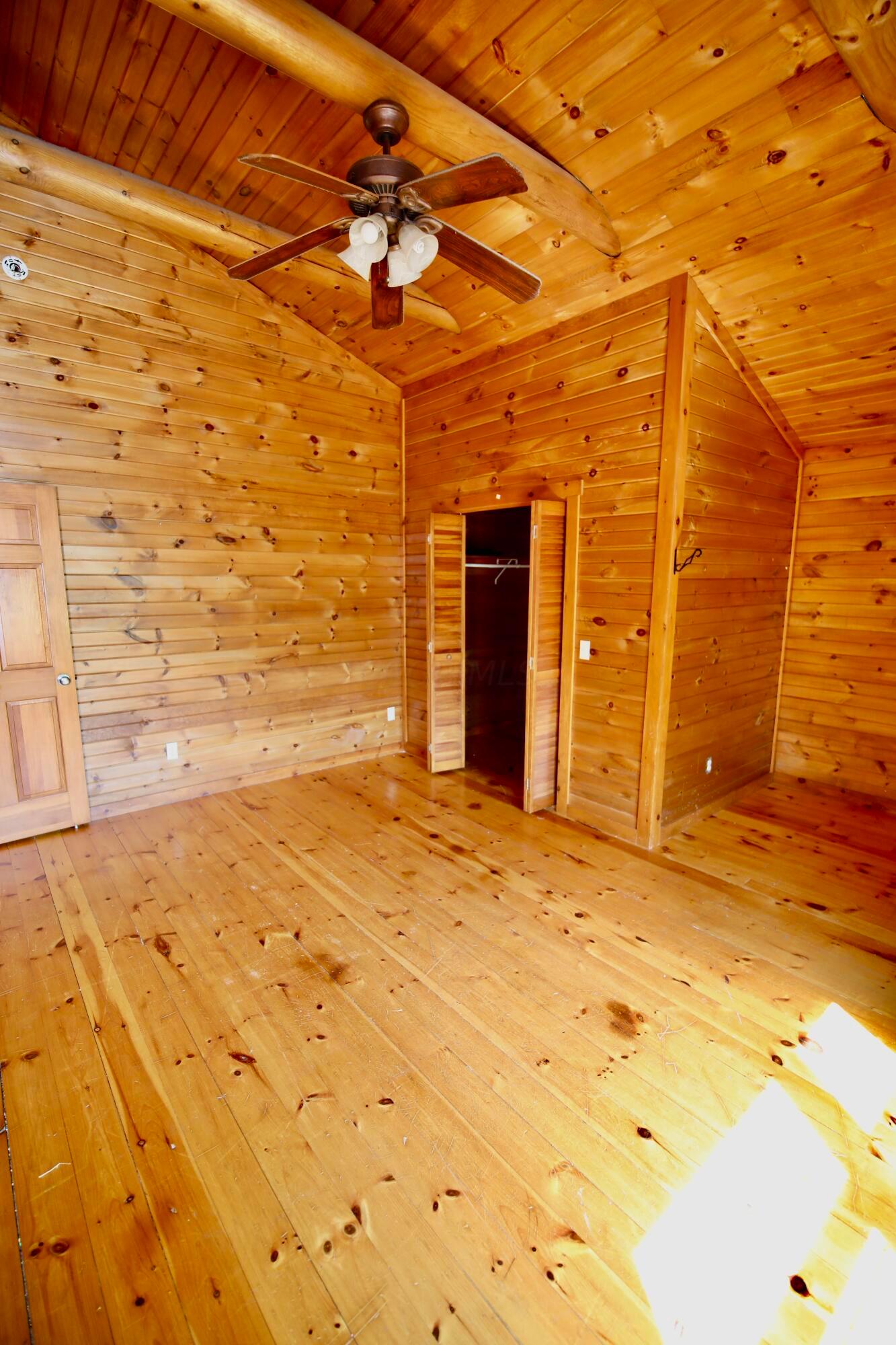 538 Armstrong Road Delaware, OH 43015 - Photo 31 of 109 2nd floor bedroom 1
