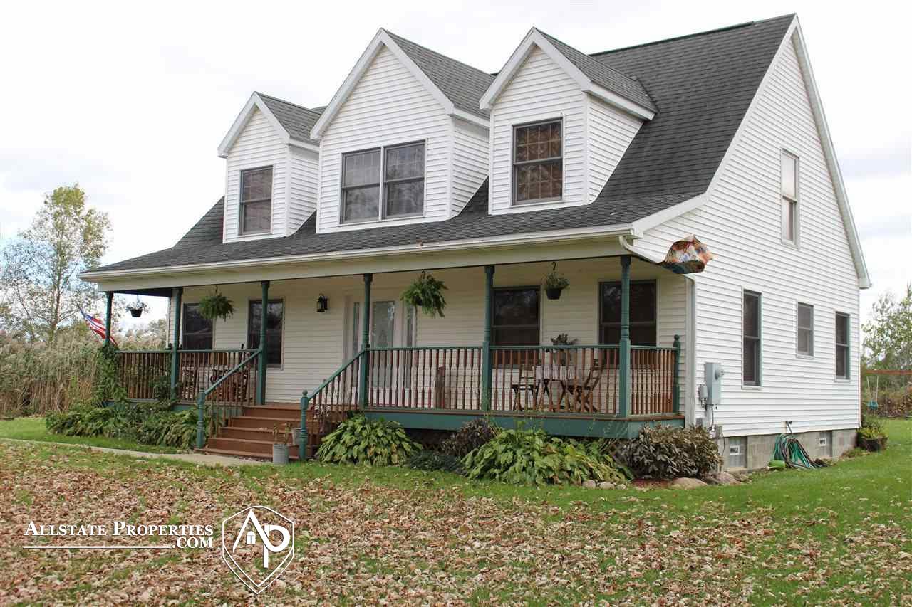 1146 Capac Road Allenton, MI 48002 - Photo 4 of 56 21517883-3.JPG