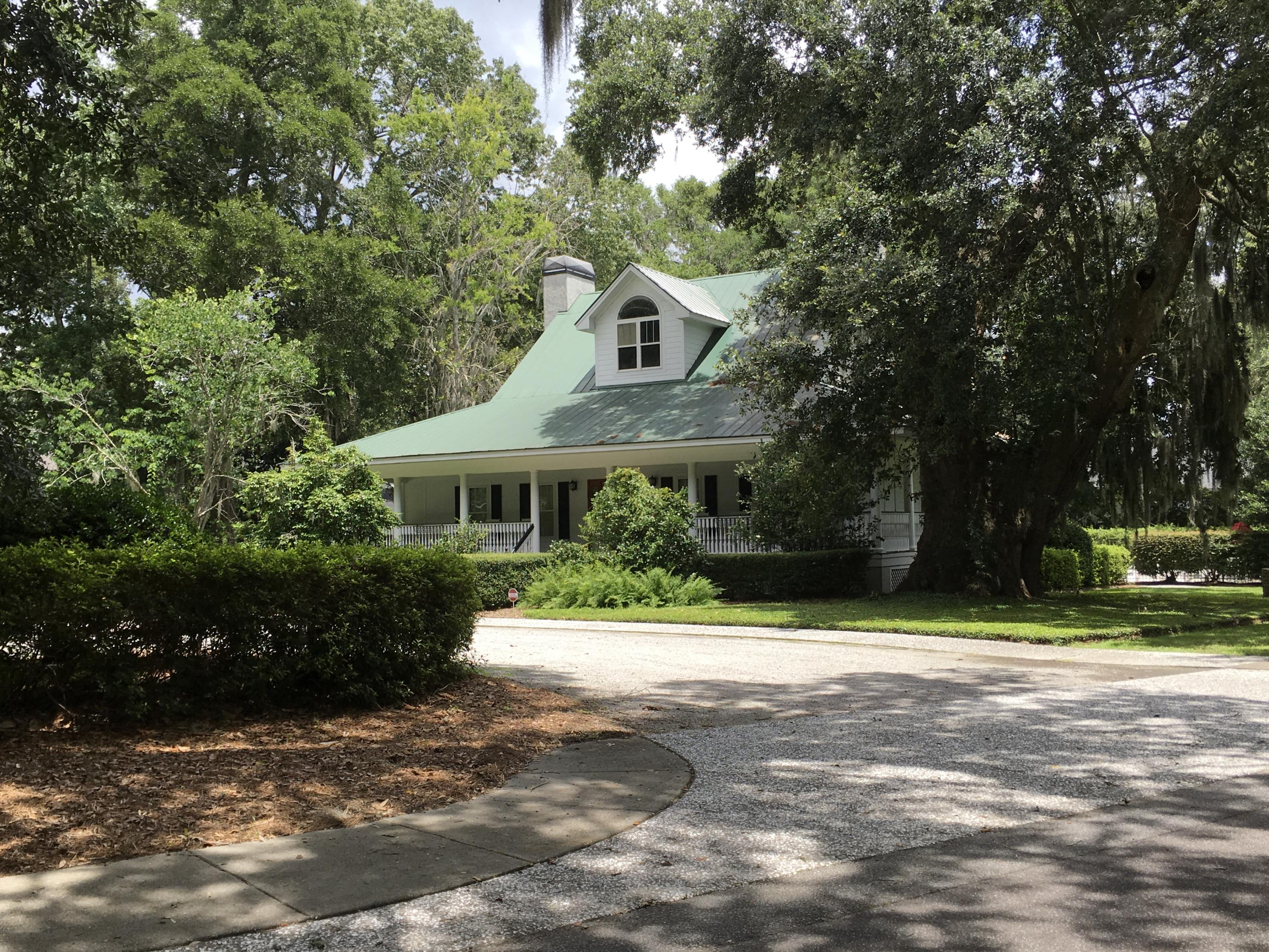 419 Rhett Butler Drive Charleston, SC 29414 - Photo 2 of 45 64AADF13-DB7E-4445-AB64-8EB028EA2977