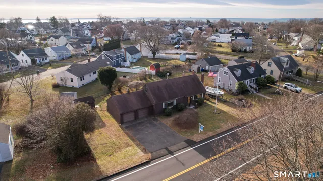 $599,900 | 559 Oak Bluff Avenue, Stratford, CT 06615