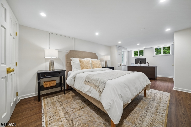 27 Pine Grove Avenue Summit, NJ 07901 - Photo 25 of 37