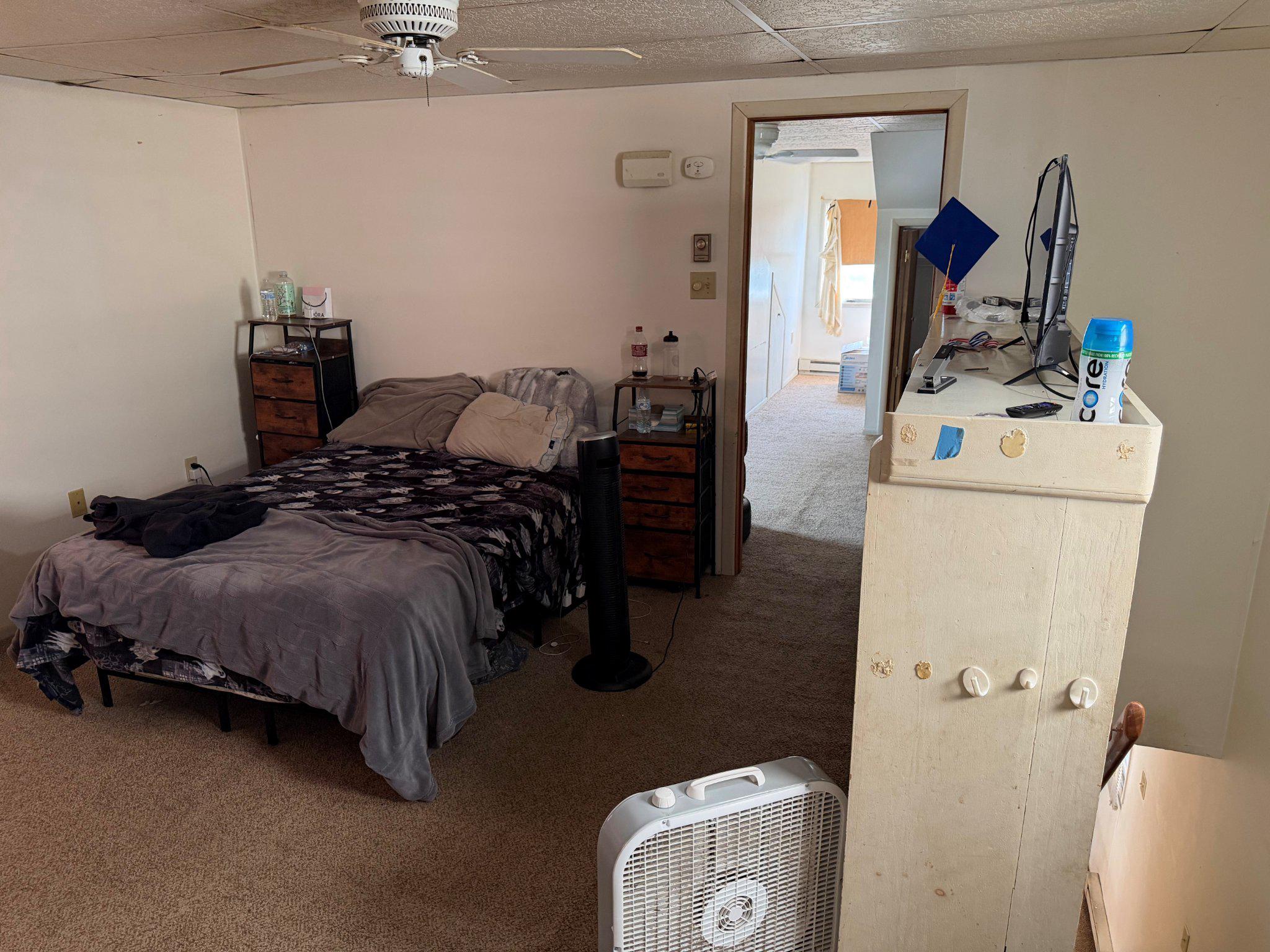 114 East Ruddle Street Coaldale, PA 18218 - Photo 25 of 29 Second Floor Apartment Bedroom #2