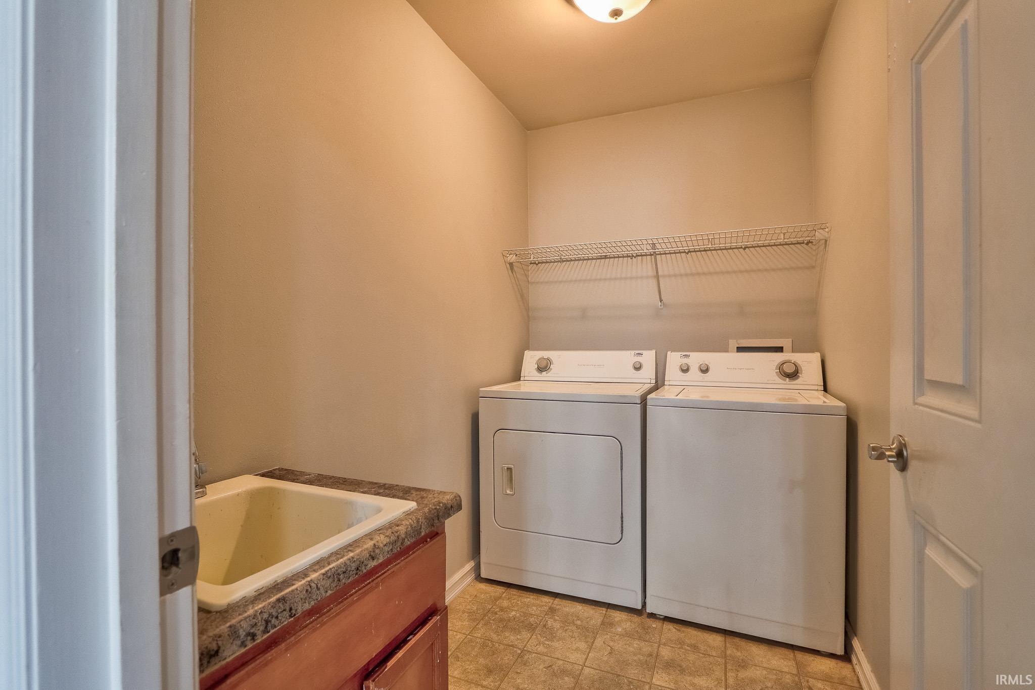 4180 Timberpoint Court Jasper, IN 47546 - Photo 15 of 36