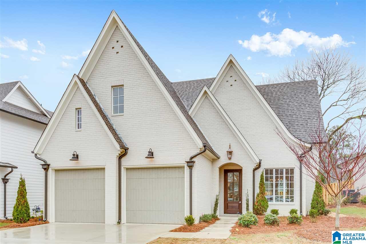 805 Carr Avenue Birmingham, AL 35209 - Photo 1 of 29