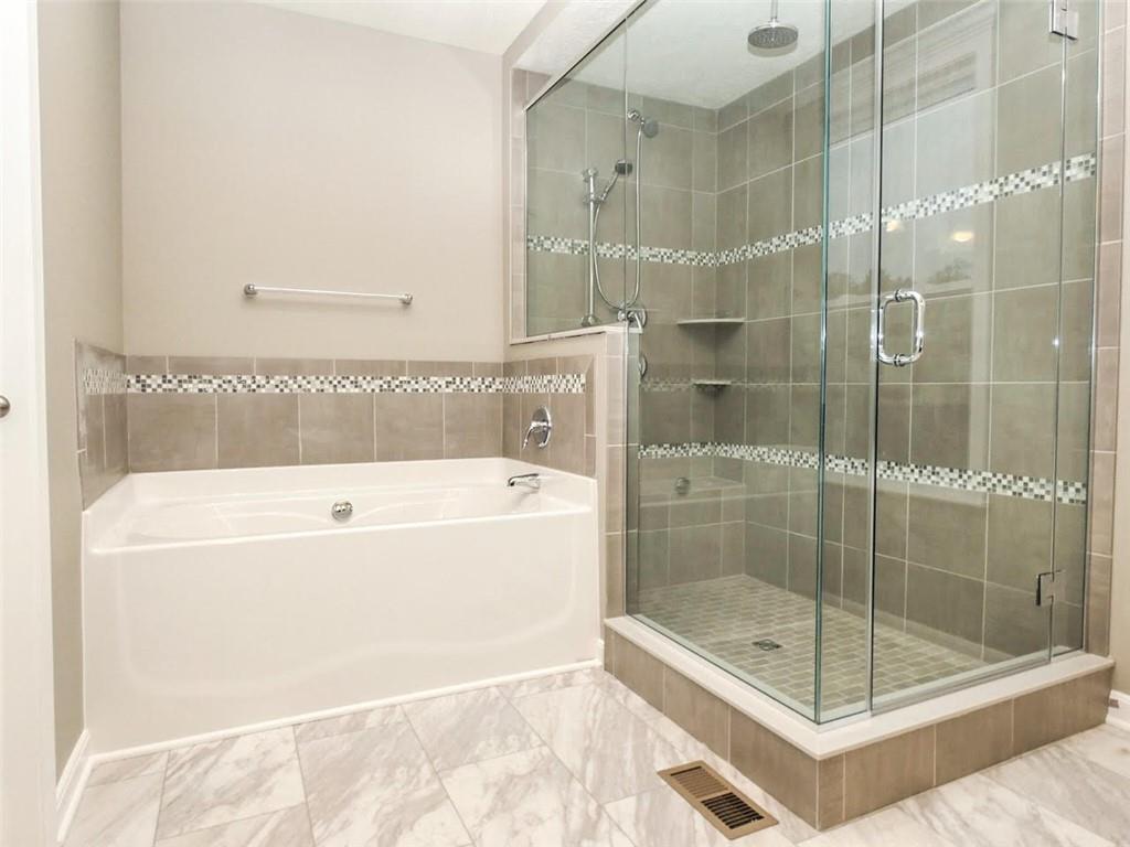203 Lockheed Drive, Unit D Coraopolis, PA 15108 - Photo 11 of 14 Gallery Image 11
