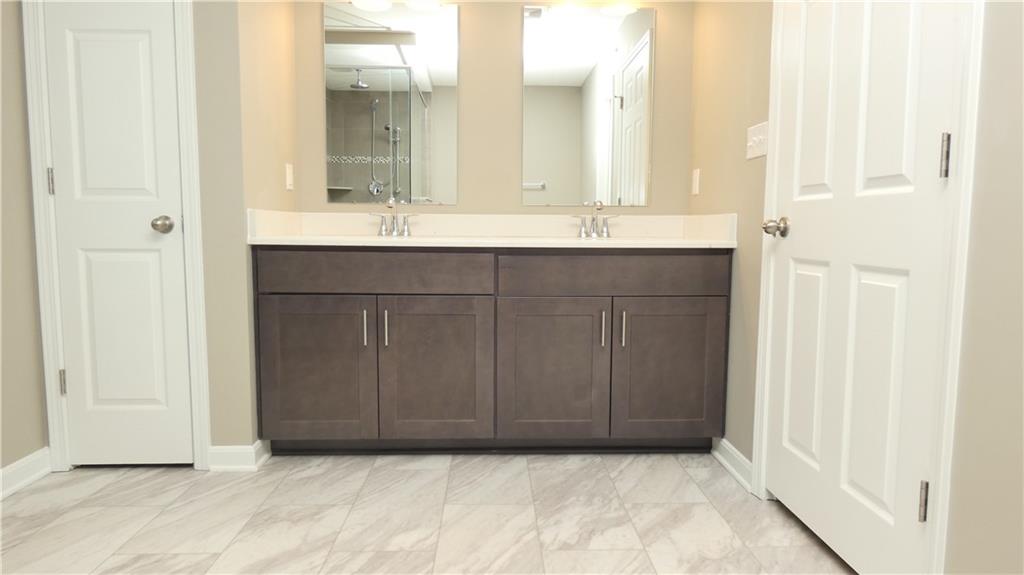 203 Lockheed Drive, Unit D Coraopolis, PA 15108 - Photo 12 of 14 Gallery Image 12